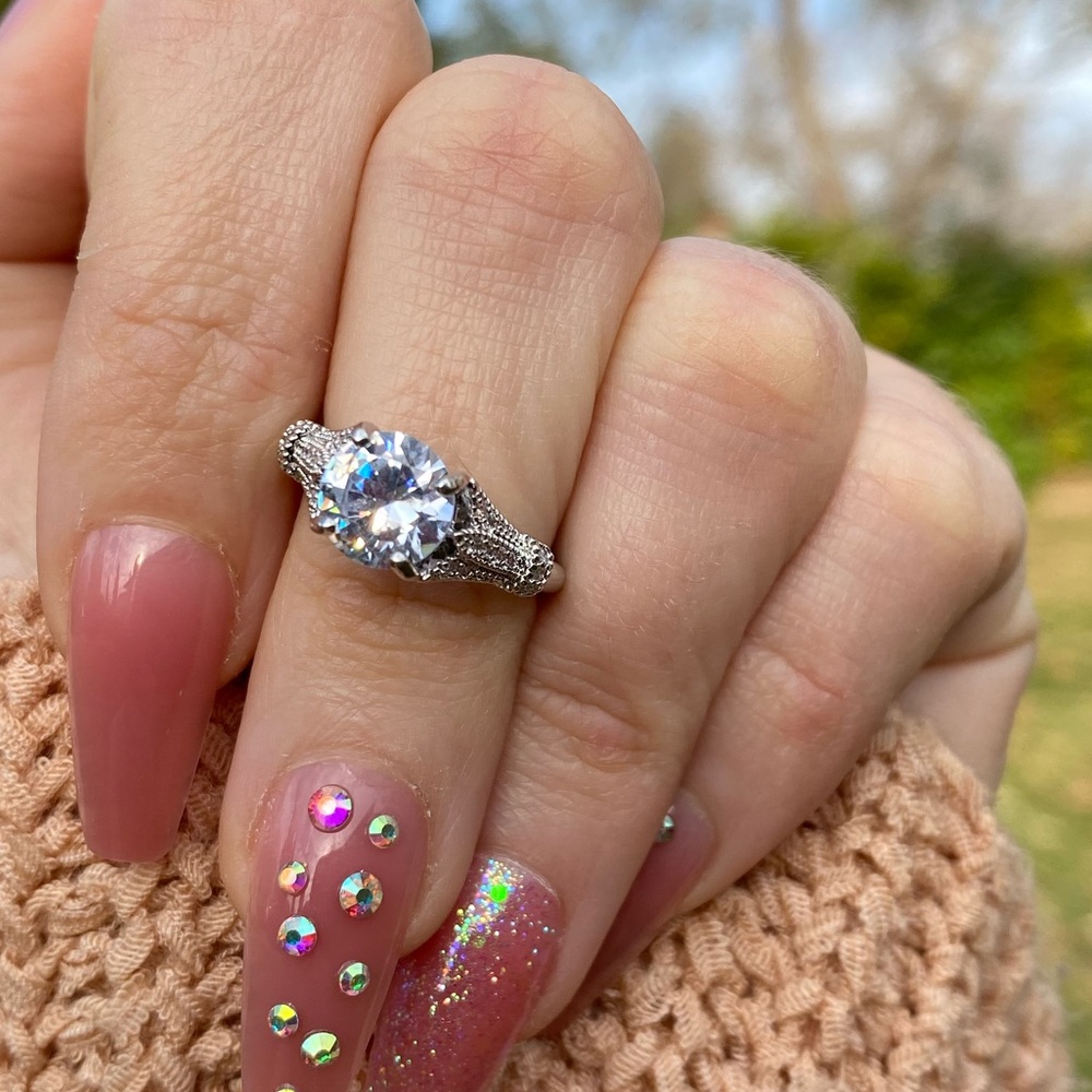 NEW 925 Sterling Silver Beautiful Ring - Picture 7 of 10